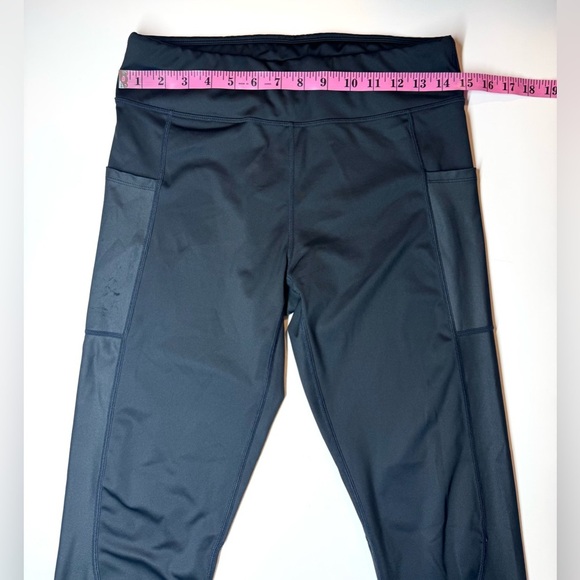 Set of 5 Activewear Leggings And Sport Bras Size-Large ( Yitty ,BCG , Syrokan ) - Picture 11 of 15